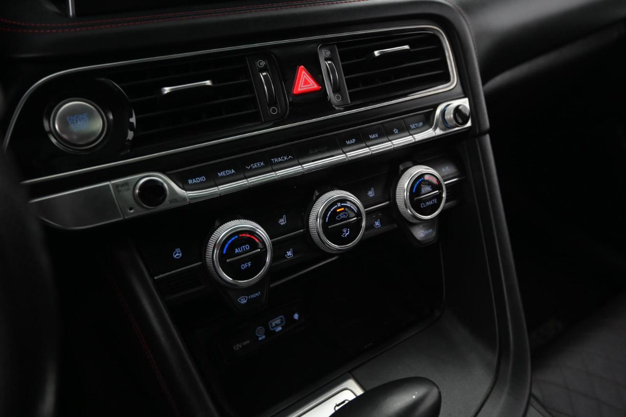 Genesis G70 2.0T Advanced AWD 2019