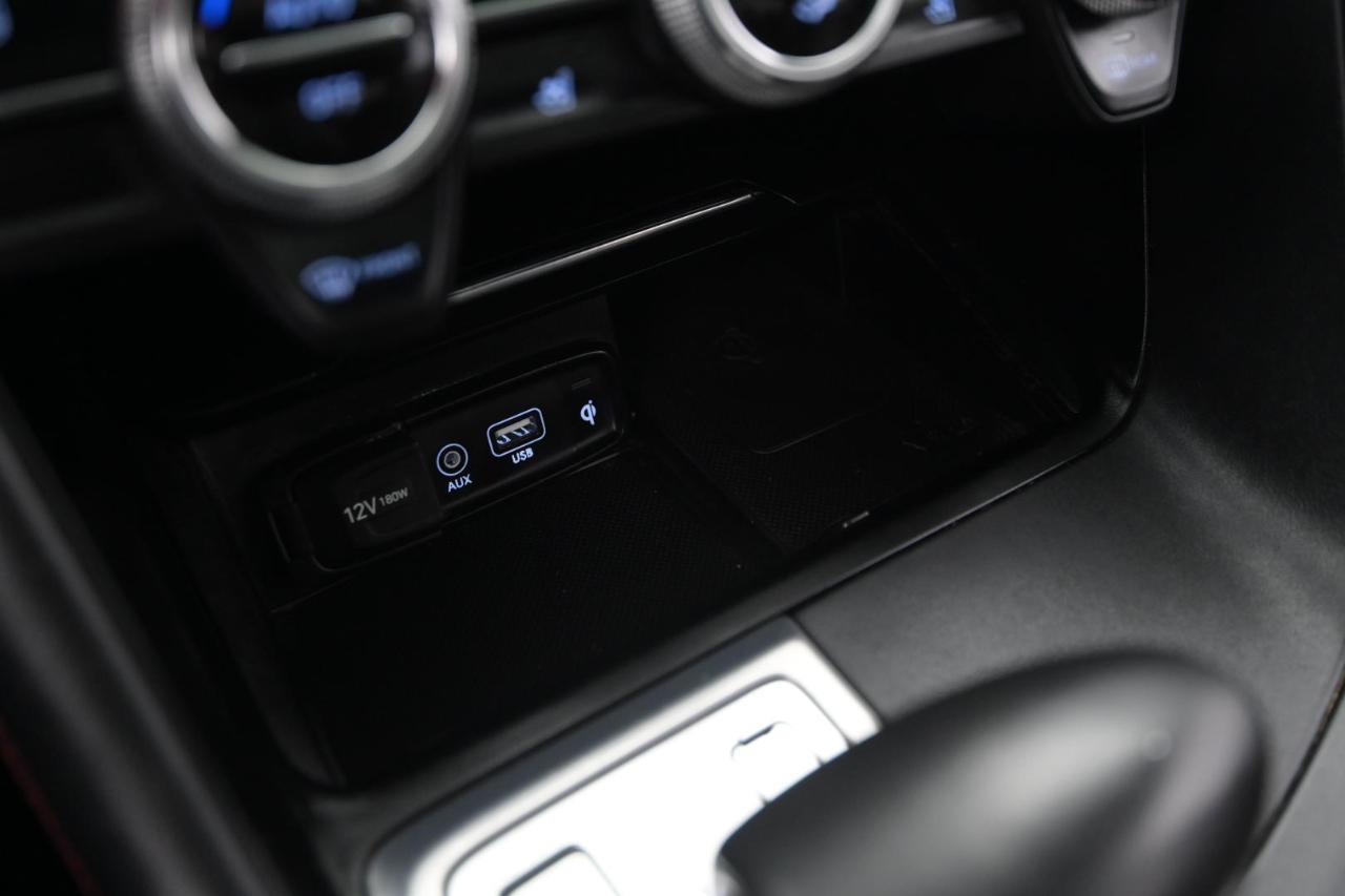 Genesis G70 2.0T Advanced AWD 2019