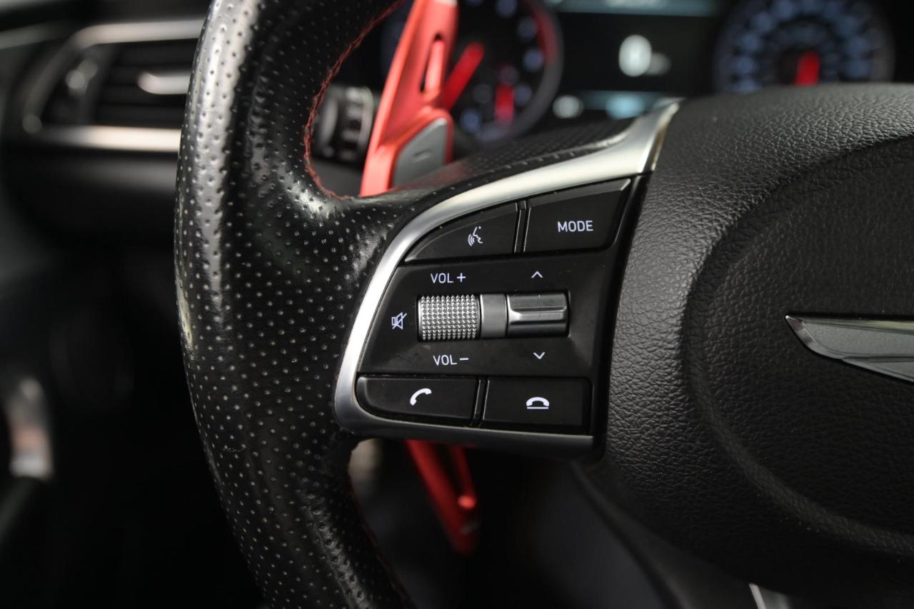 Genesis G70 2.0T Advanced AWD 2019