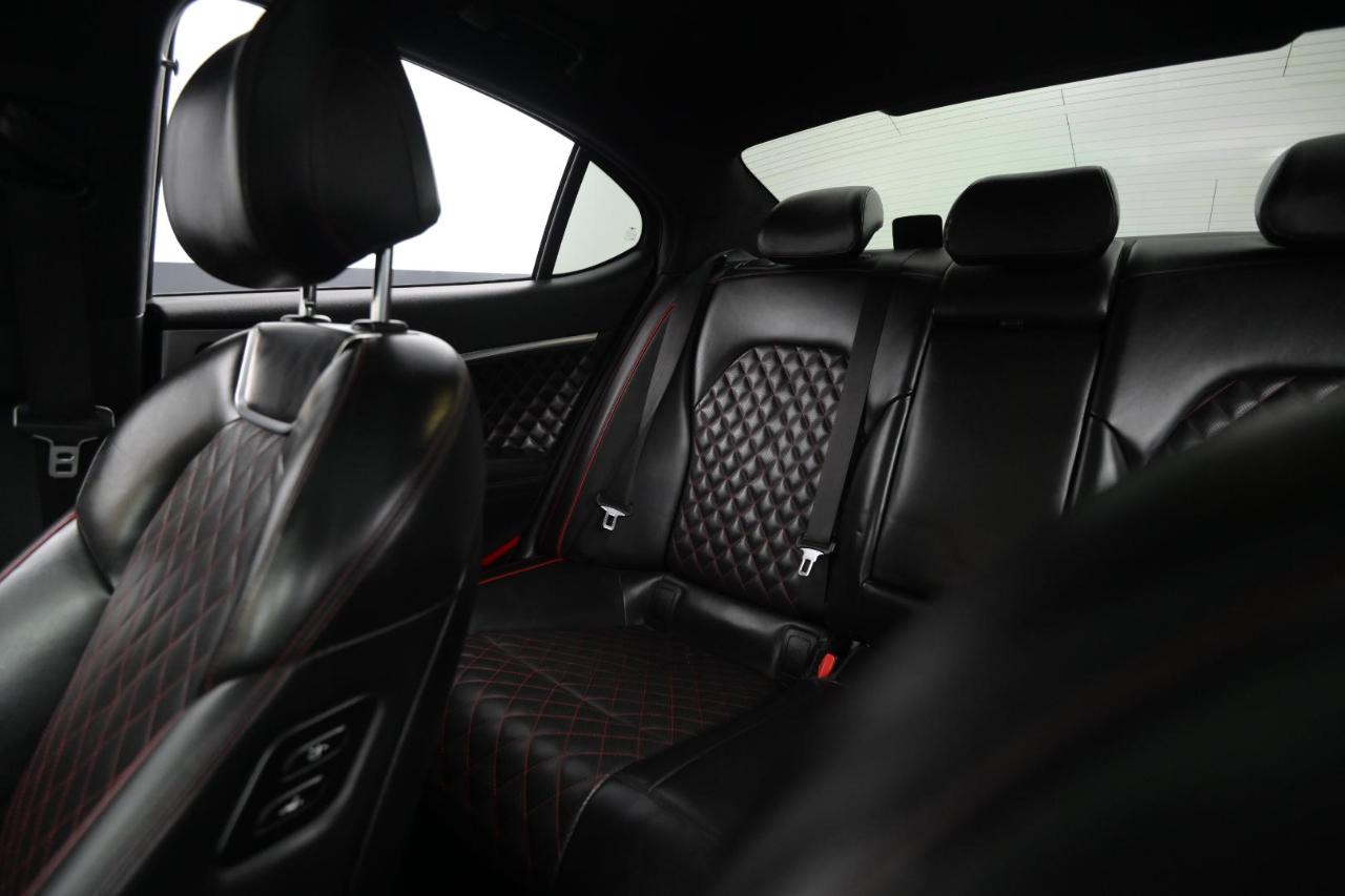 Genesis G70 2.0T Advanced AWD 2019