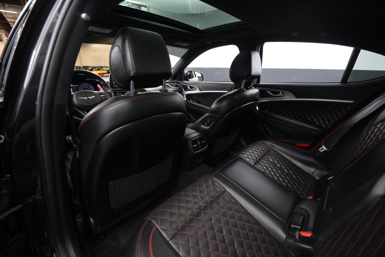 Genesis G70 2.0T Advanced AWD 2019