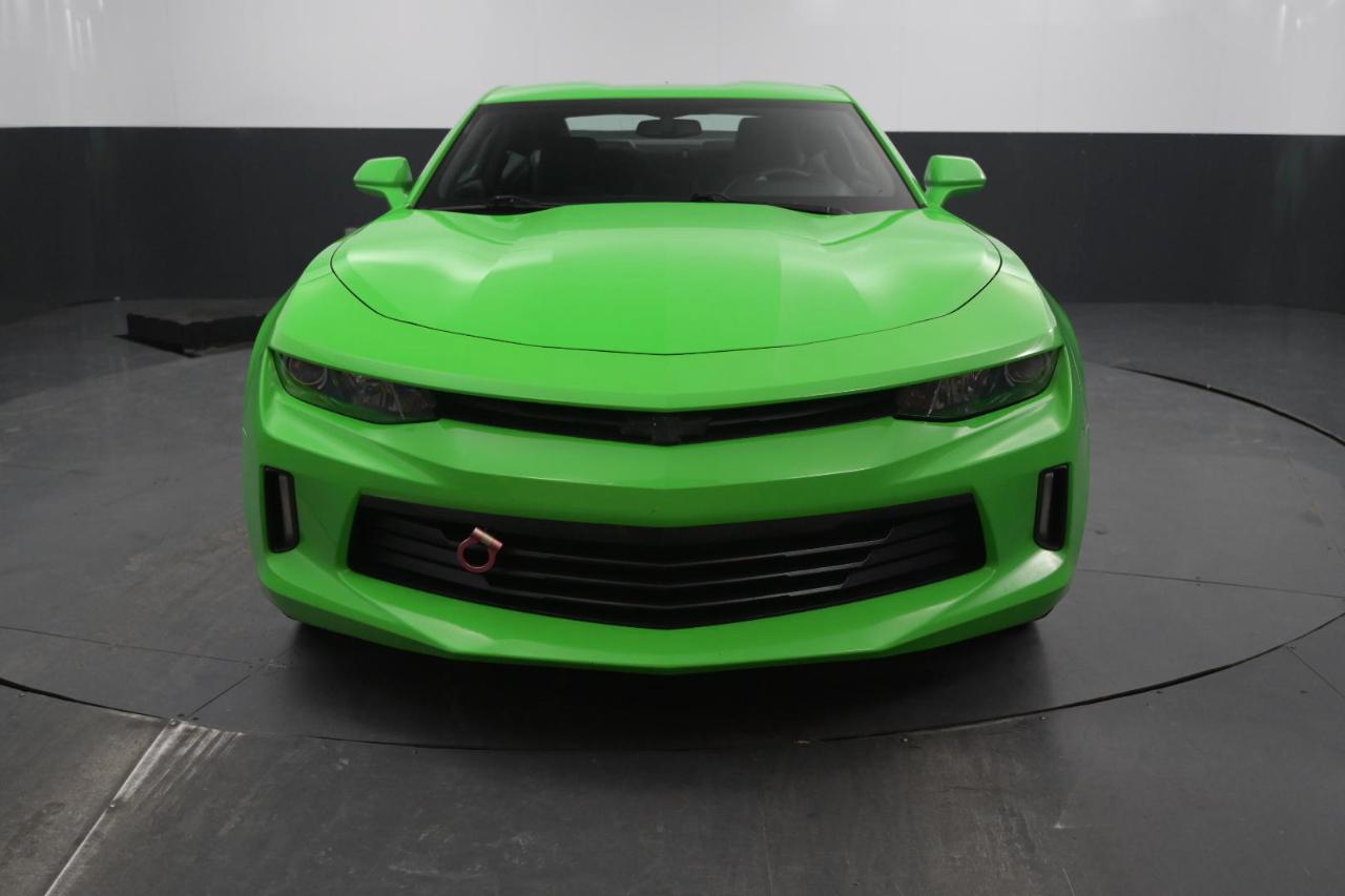 Chevrolet Camaro 2dr Cpe 1LS 2017
