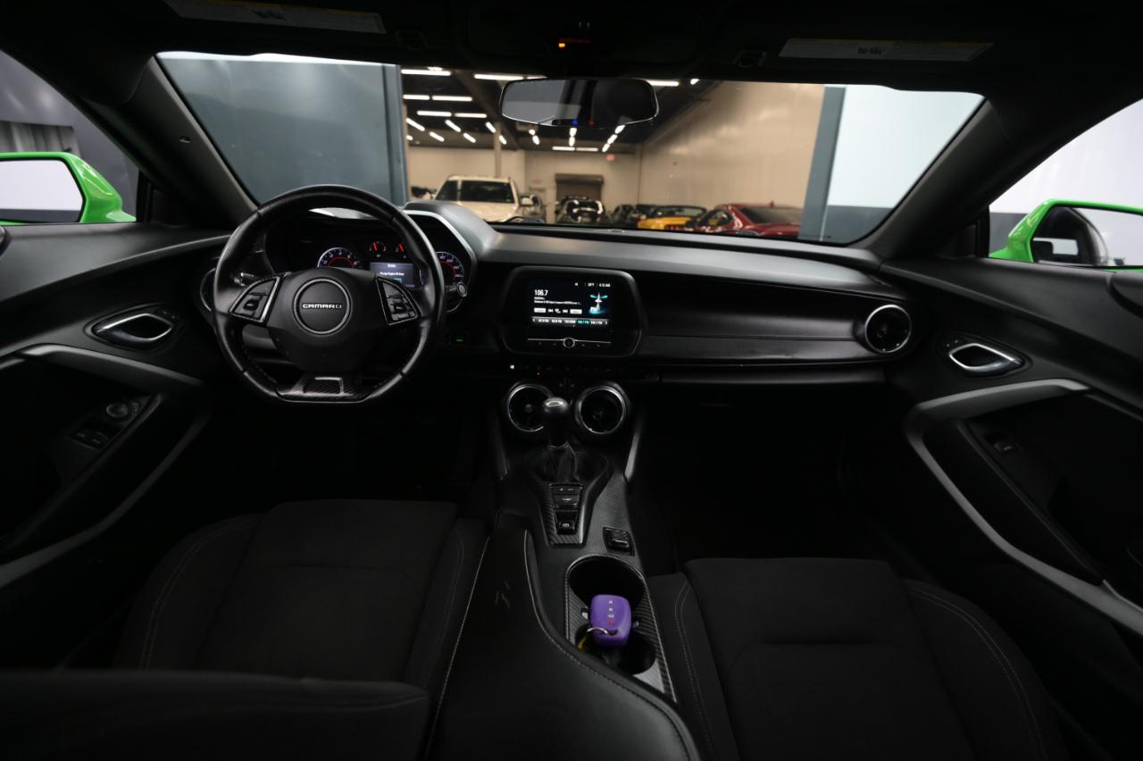 Chevrolet Camaro 2dr Cpe 1LS 2017