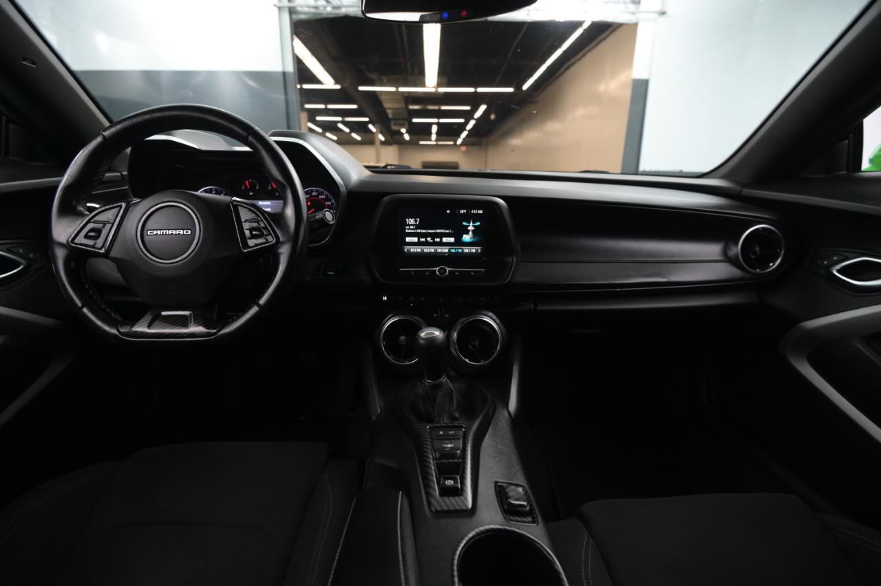 Chevrolet Camaro 2dr Cpe 1LS 2017