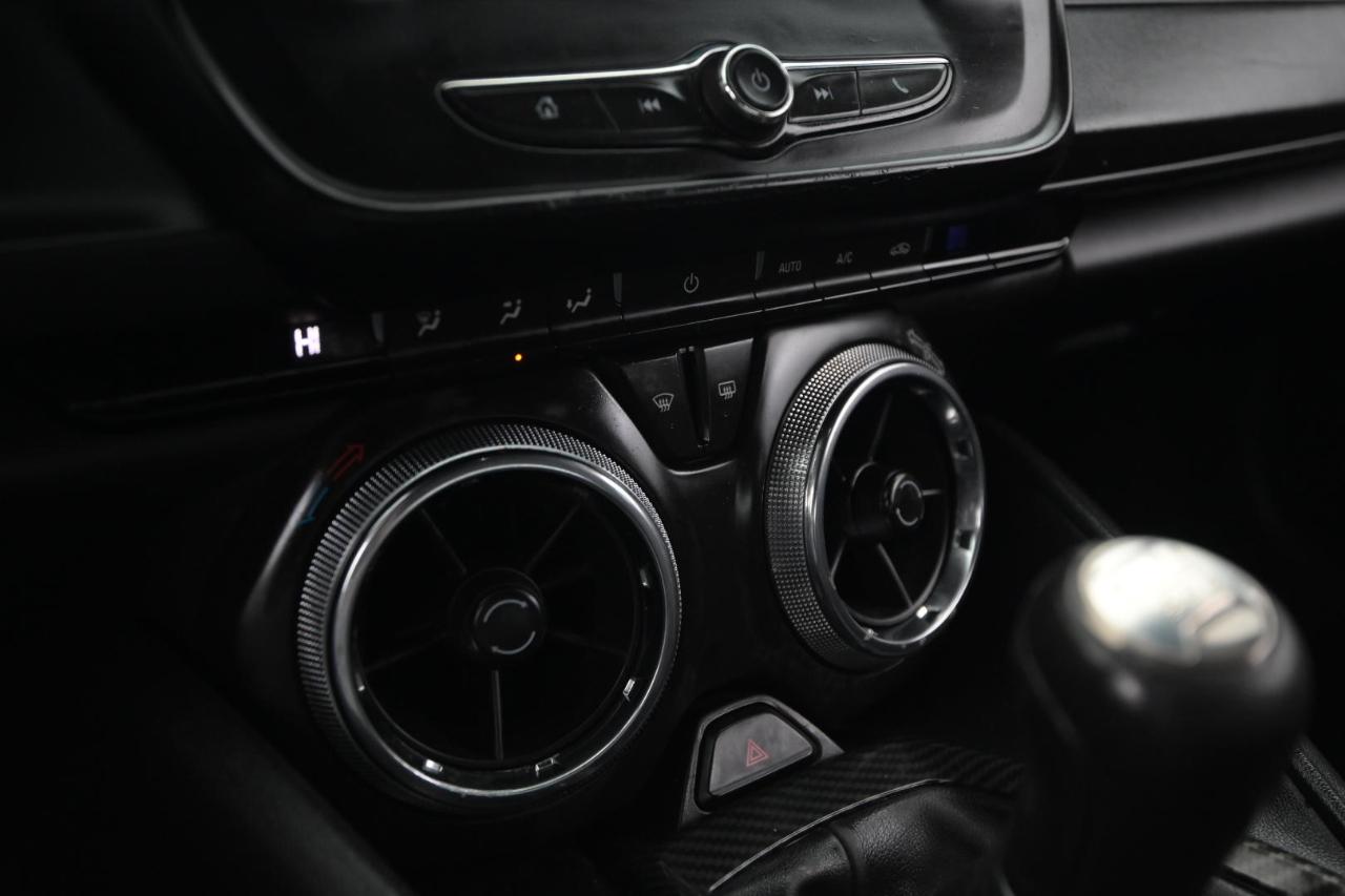 Chevrolet Camaro 2dr Cpe 1LS 2017