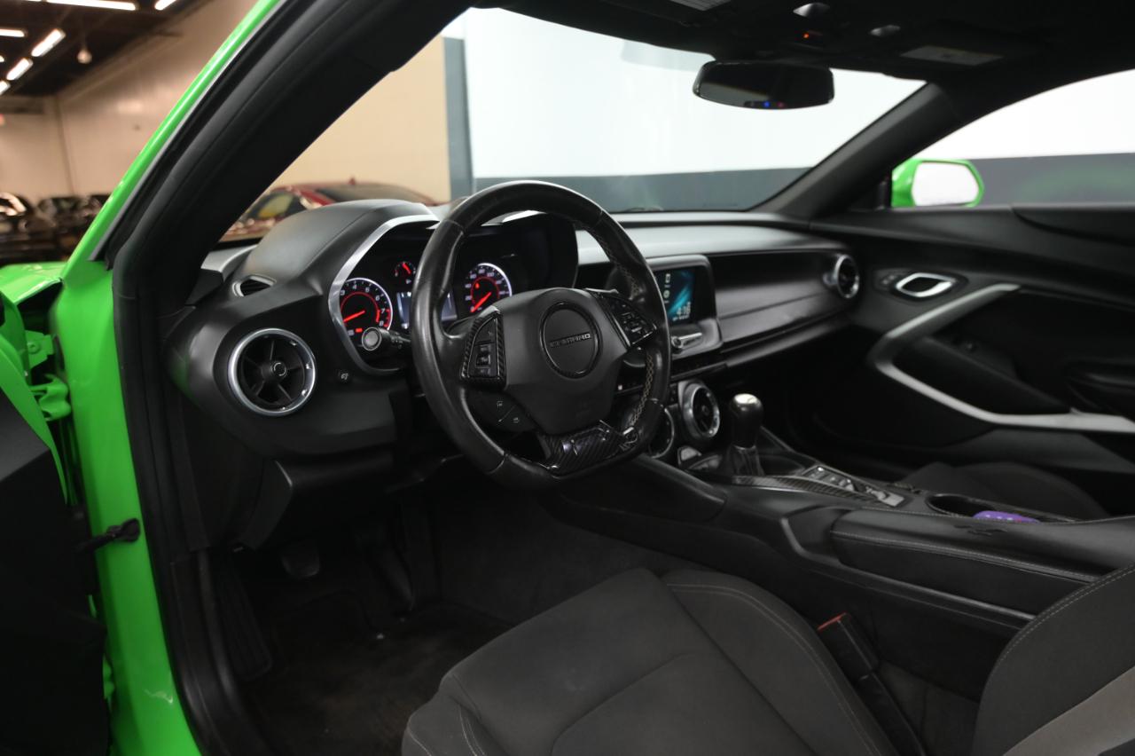 Chevrolet Camaro 2dr Cpe 1LS 2017