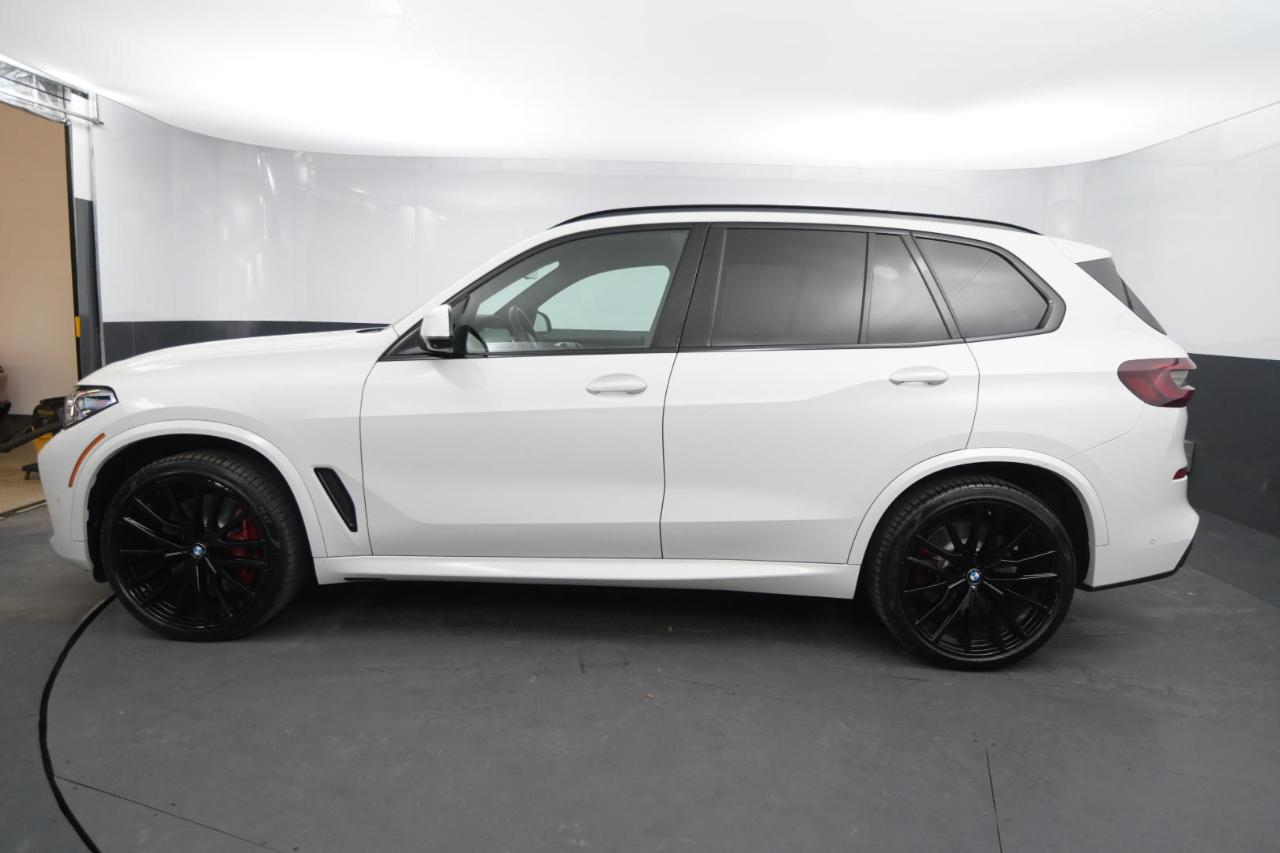 BMW X5 M50i Sports Activity Vehicle 2022
