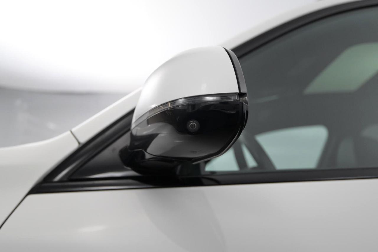 BMW X5 M50i Sports Activity Vehicle 2022