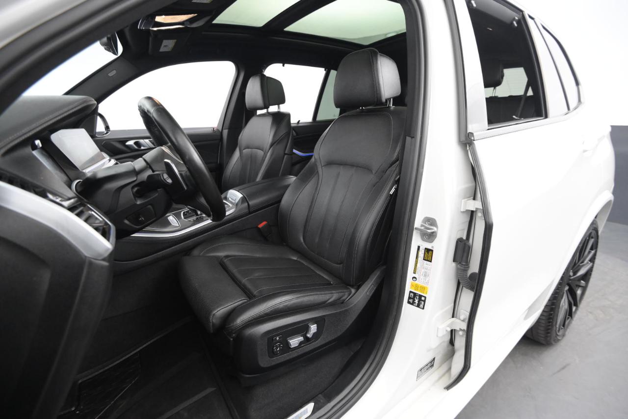 BMW X5 M50i Sports Activity Vehicle 2022