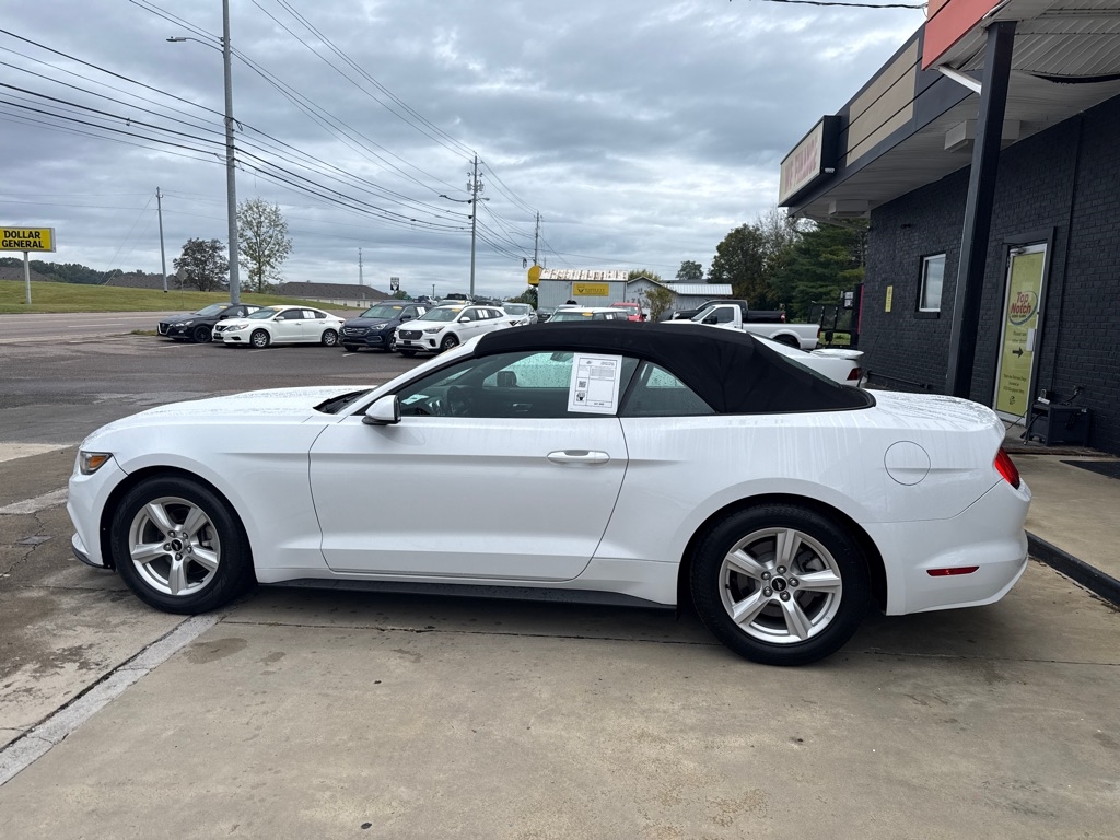 2017 Ford Mustang V6 Convertible