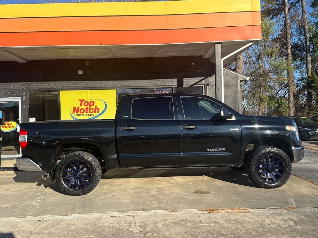 2018 Toyota Tundra SR5 5.7L V8 CrewMax 4WD