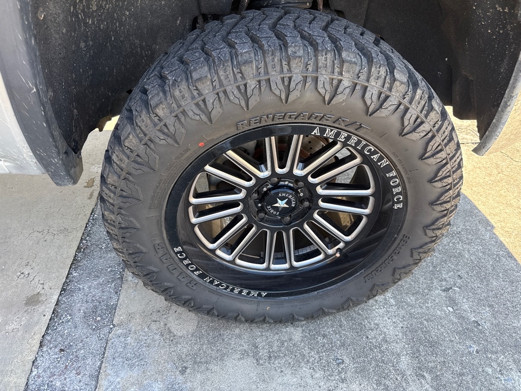 GMC Sierra 1500 SLE Crew Cab Short Box 4WD 2015