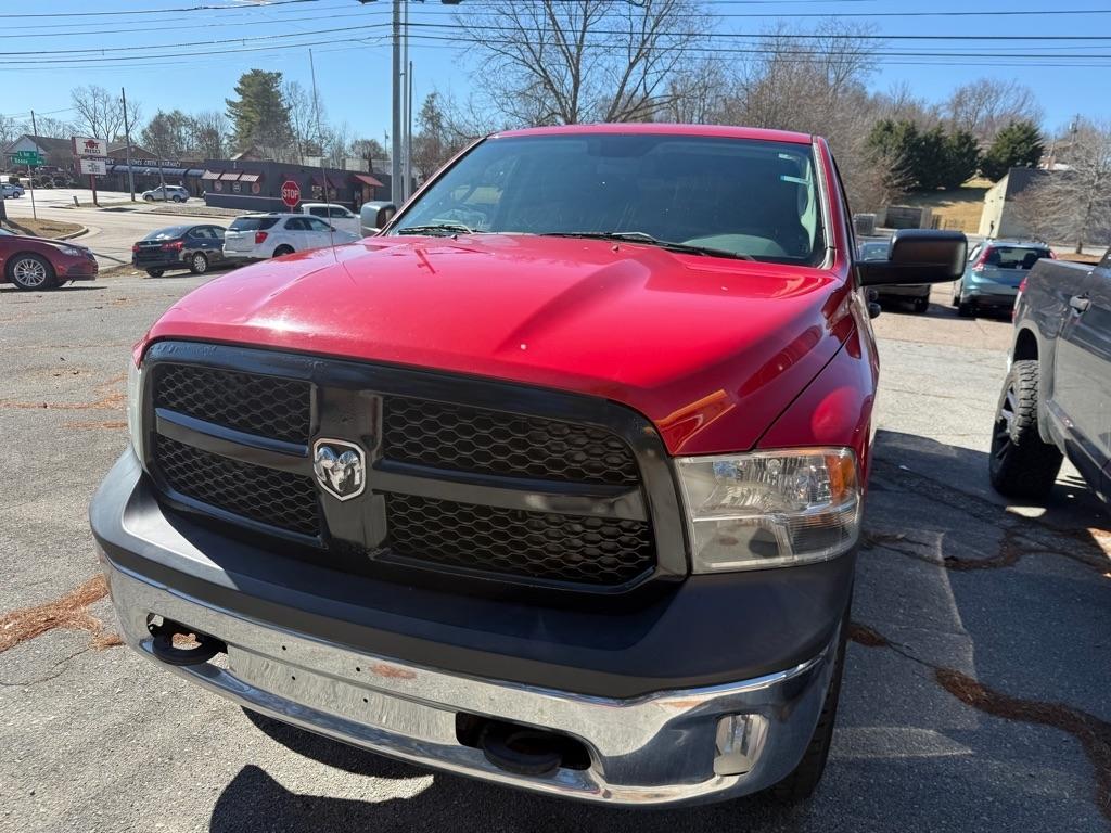 RAM 1500 Tradesman Quad Cab 4WD 2014
