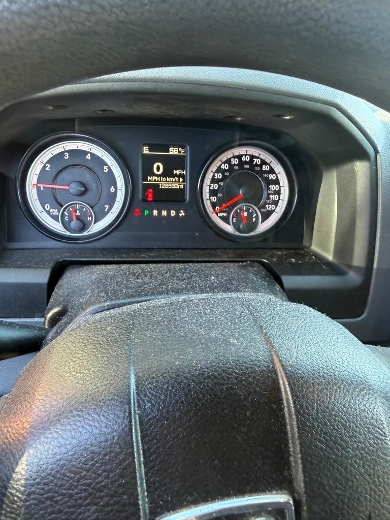 RAM 1500 Tradesman Quad Cab 4WD 2014