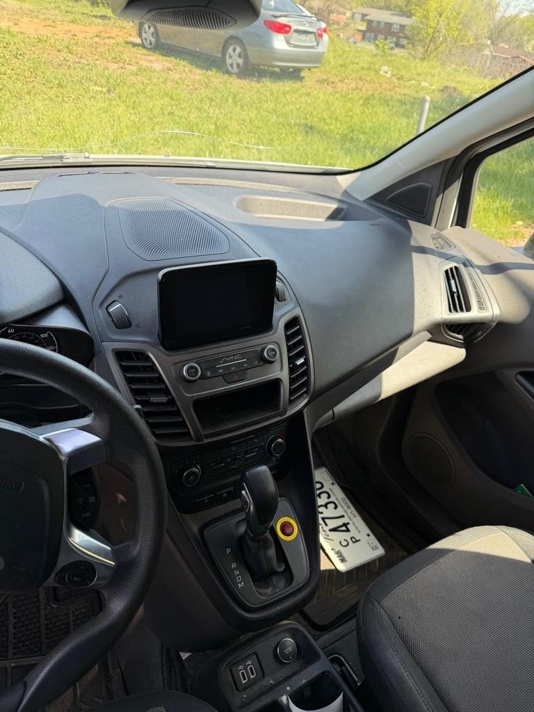 Ford Transit Connect Cargo Van XL LWB w/Rear Liftgate 2020