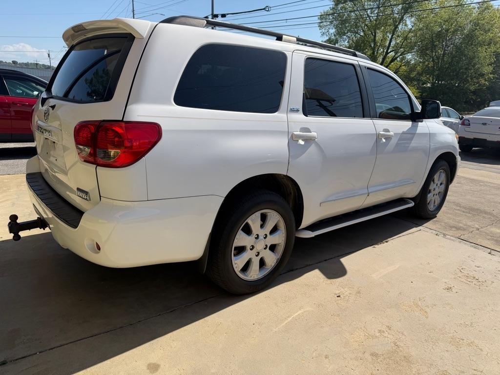 Toyota Sequoia SR5 5.7L 2WD 2008