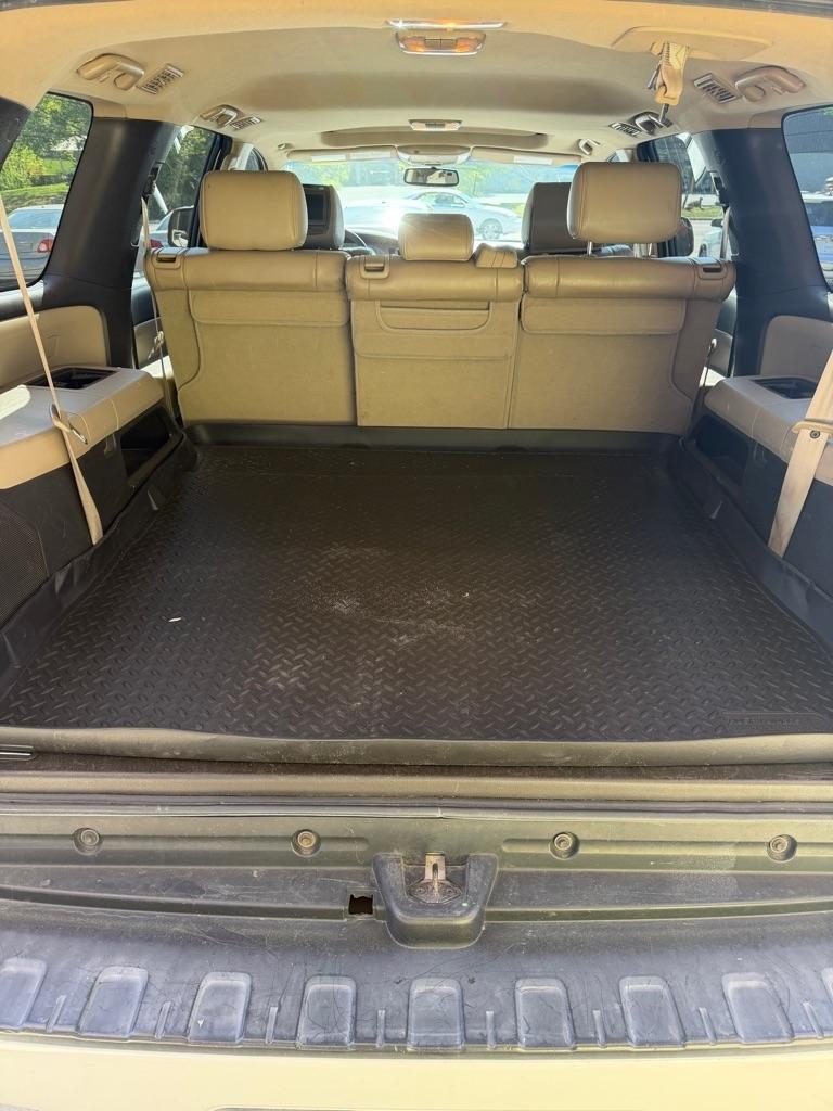 Toyota Sequoia SR5 5.7L 2WD 2008