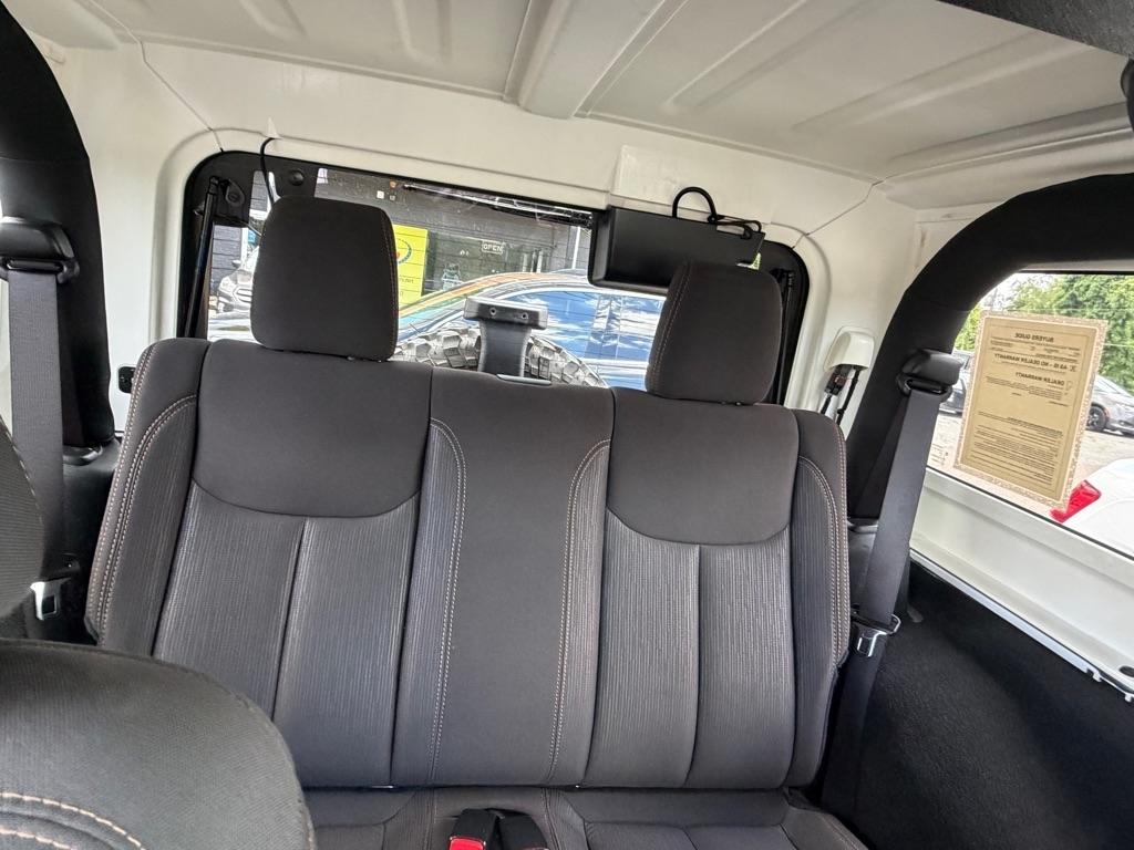 Jeep Wrangler Rubicon 4WD 2017