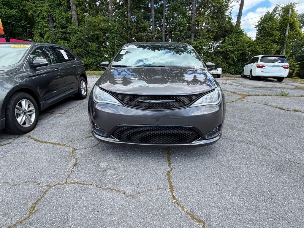 Chrysler Pacifica Touring Plus 2020