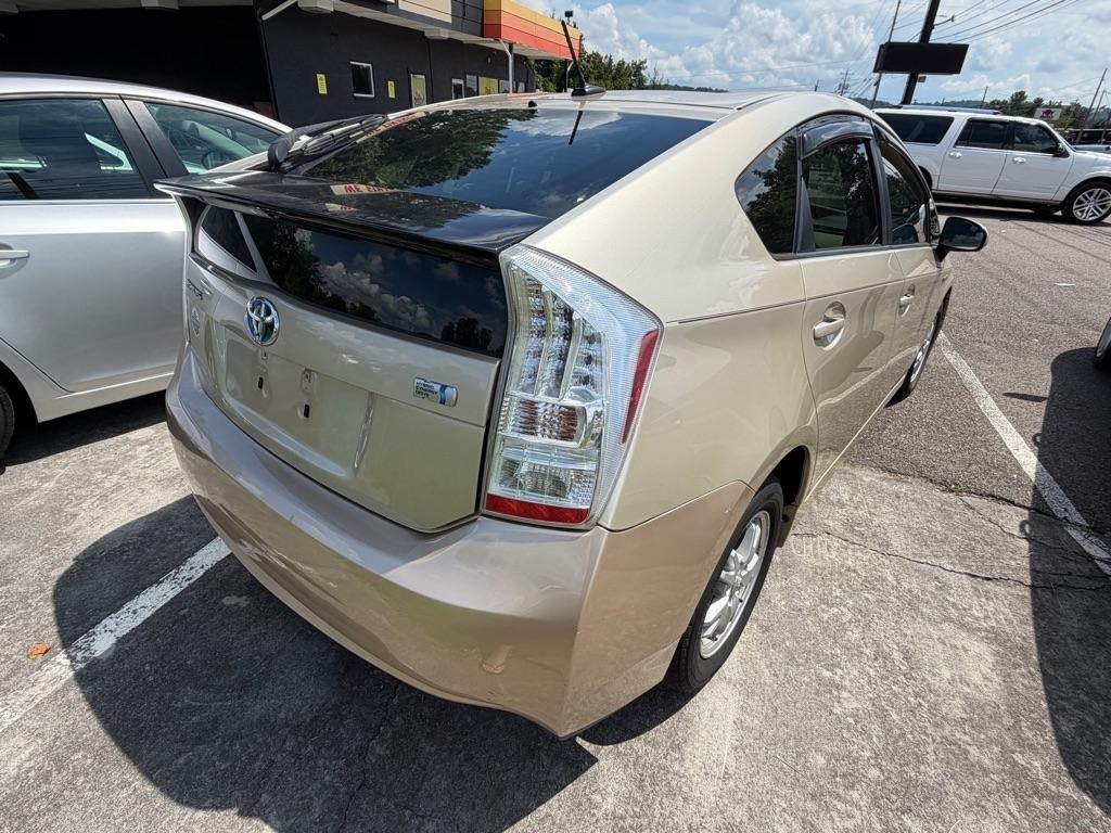Toyota Prius Prius V 2010