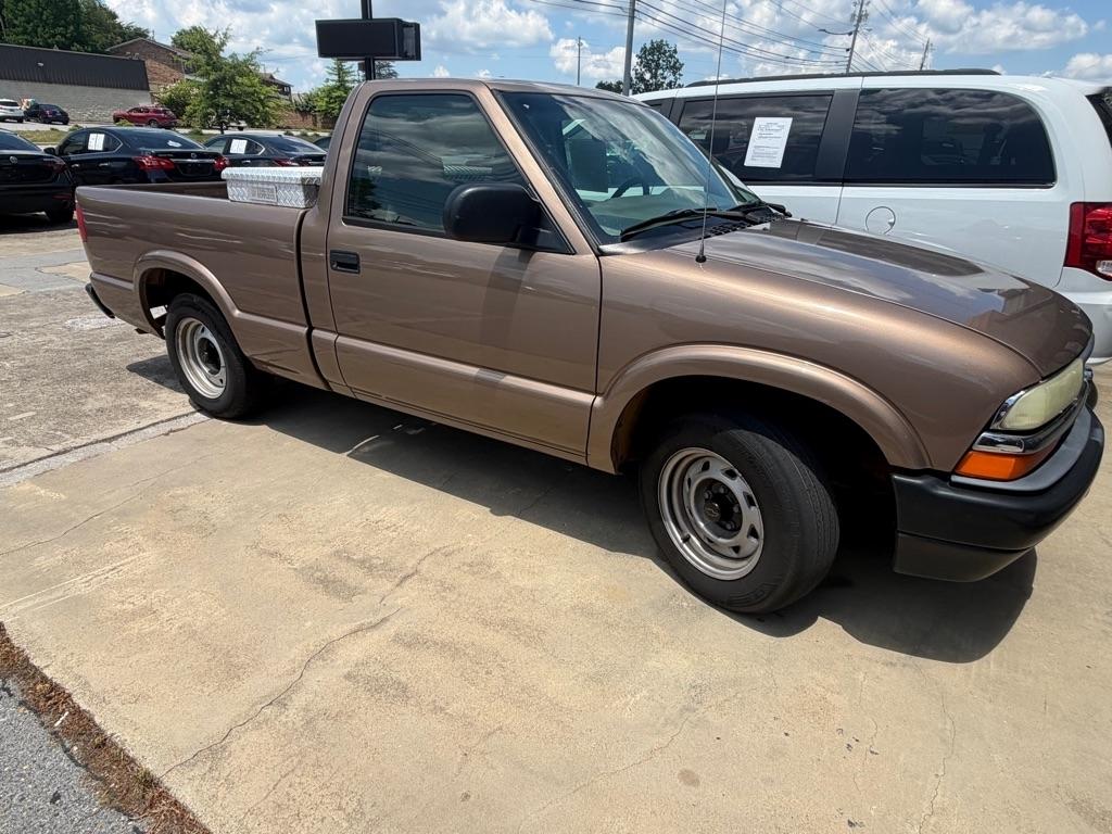 Chevrolet S10 Pickup 2WD LS 2003