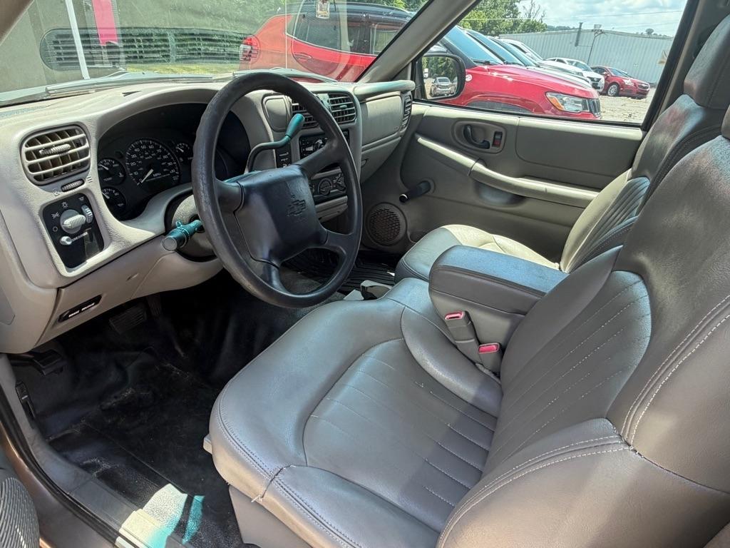 Chevrolet S10 Pickup 2WD LS 2003