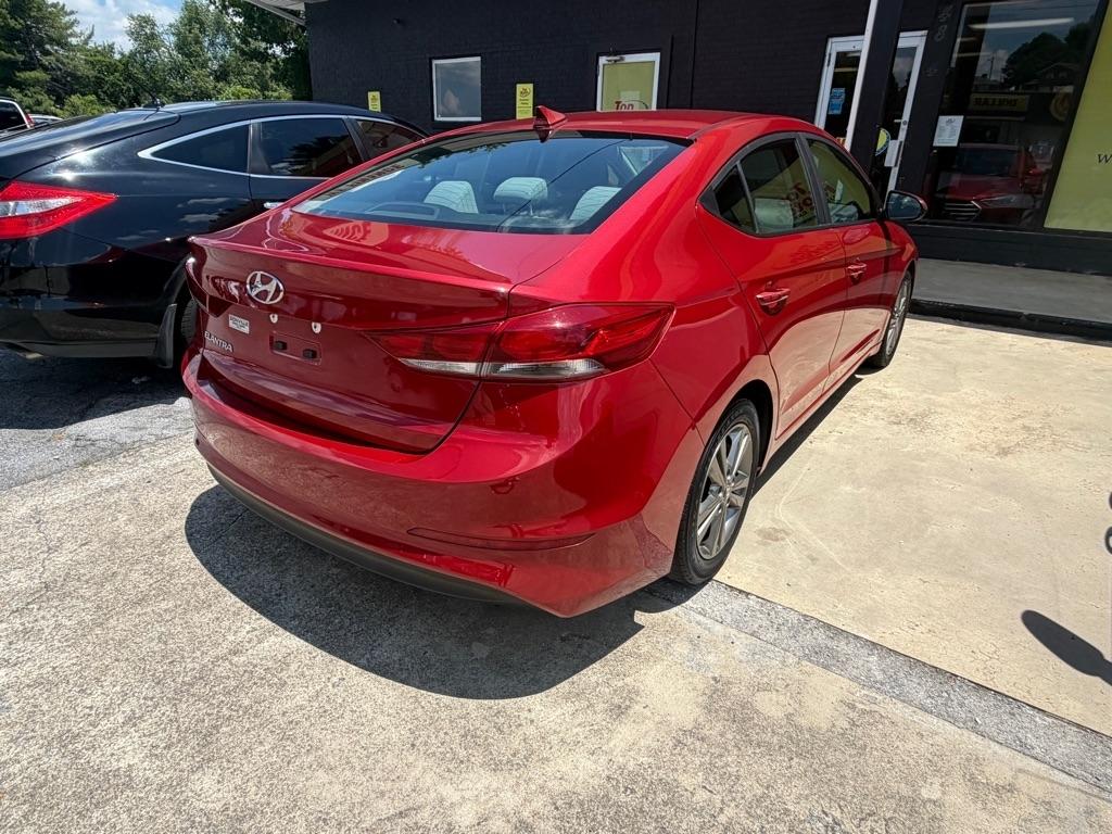 Hyundai Elantra Value Edition 6A 2017