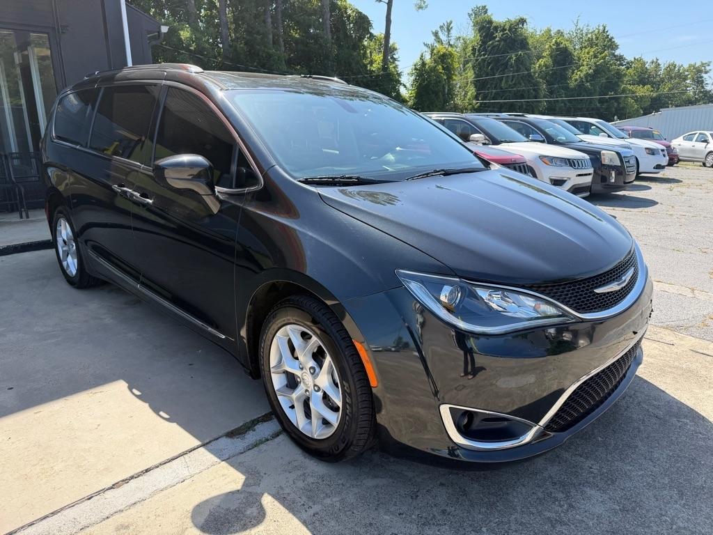 2018 Chrysler Pacifica Touring-L Plus