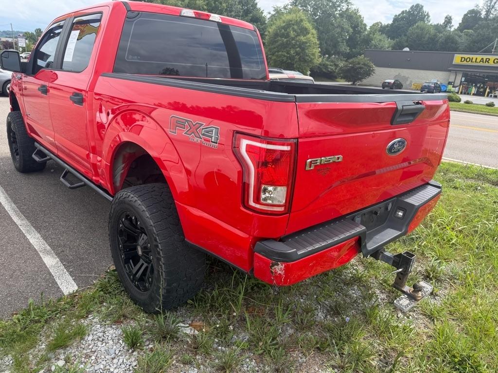 Ford F-150 XL SuperCrew 5.5-ft. Bed 4WD 2015