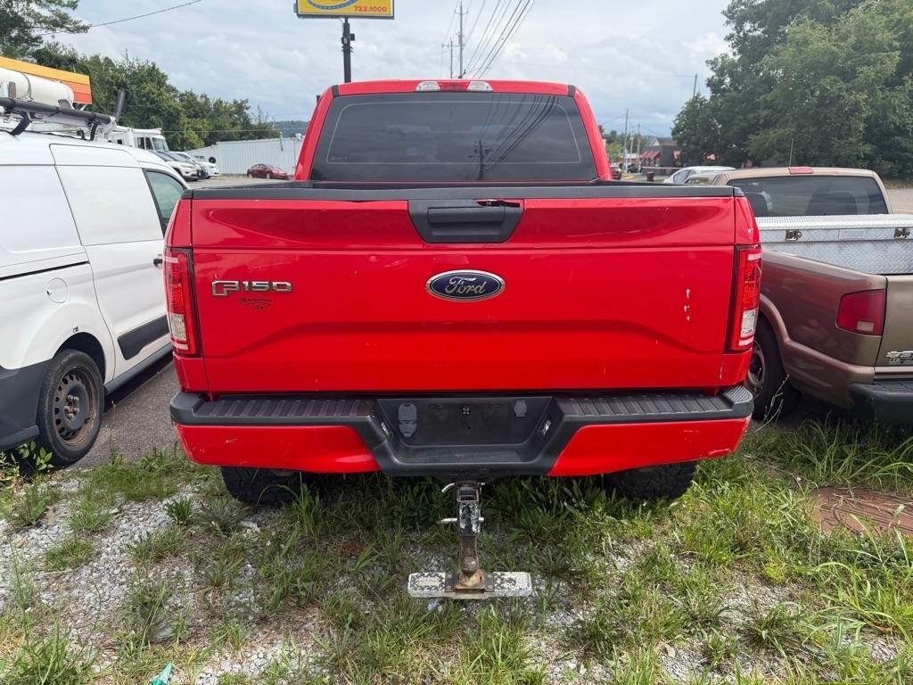 Ford F-150 XL SuperCrew 5.5-ft. Bed 4WD 2015