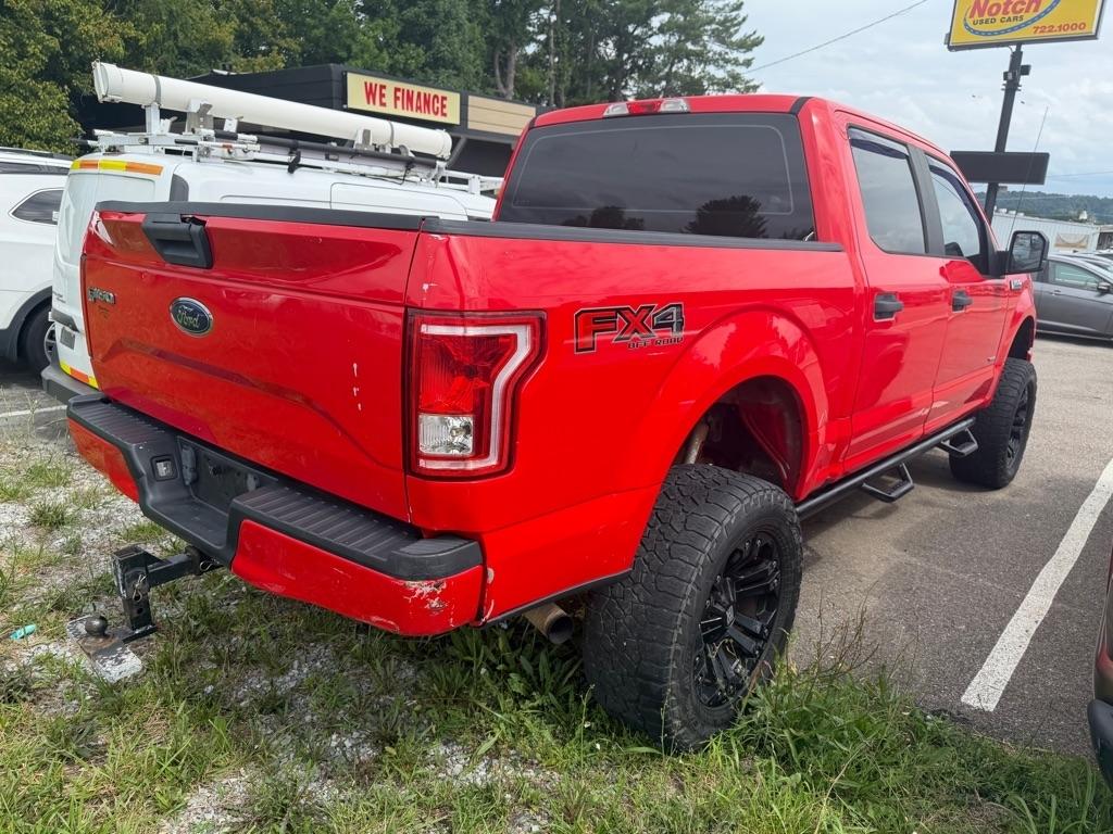 Ford F-150 XL SuperCrew 5.5-ft. Bed 4WD 2015