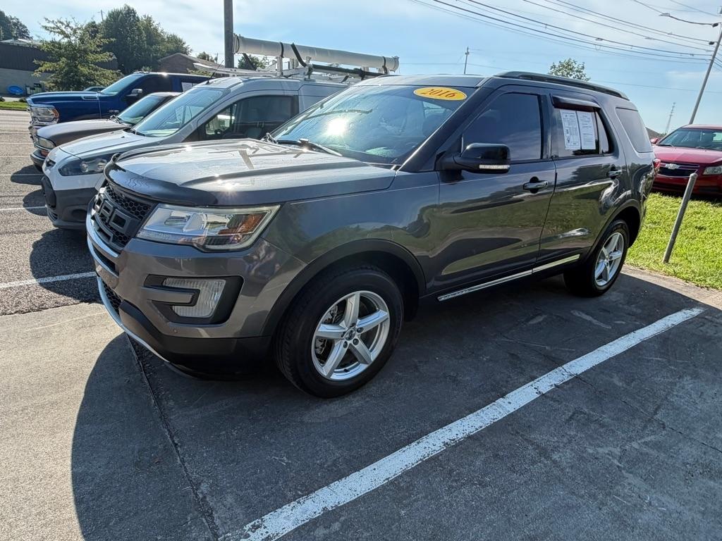 Ford Explorer XLT 4WD 2016