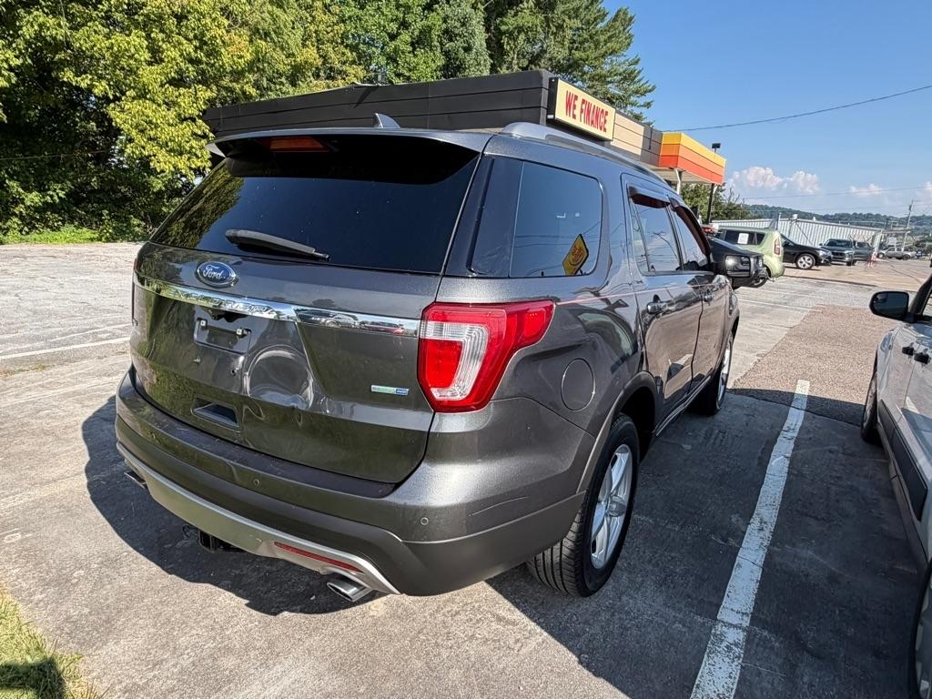 Ford Explorer XLT 4WD 2016
