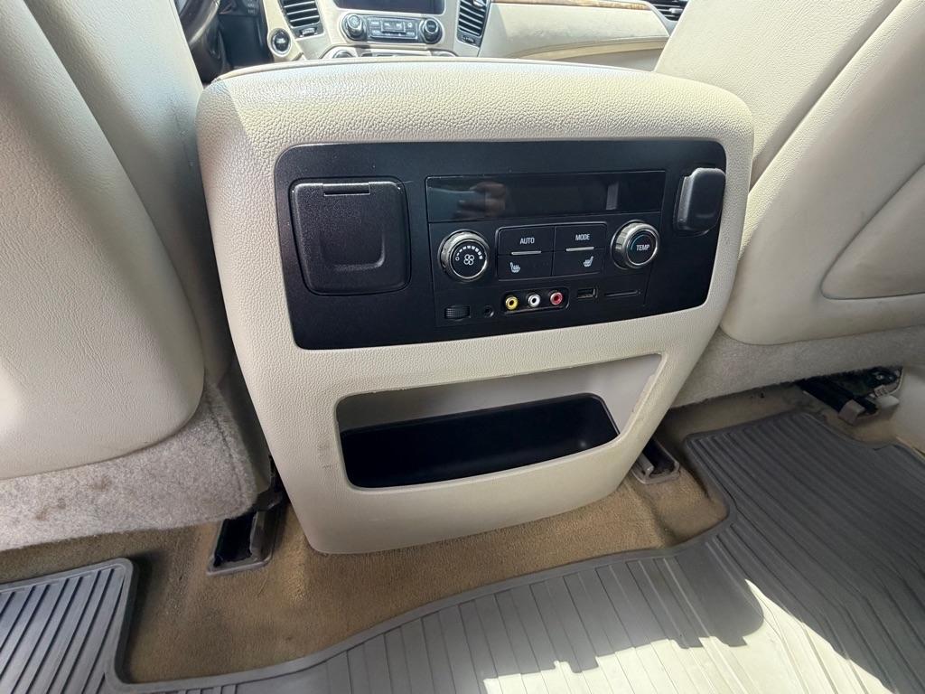GMC Yukon Denali 4WD 2016