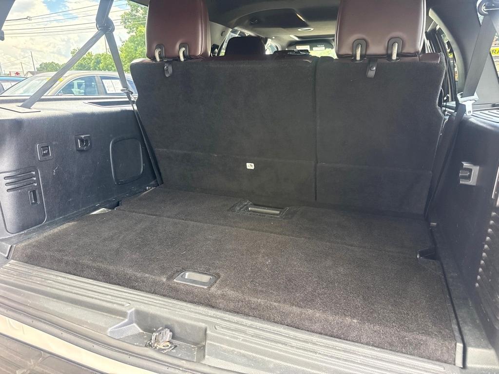 Ford Expedition EL Platinum 4WD 2016