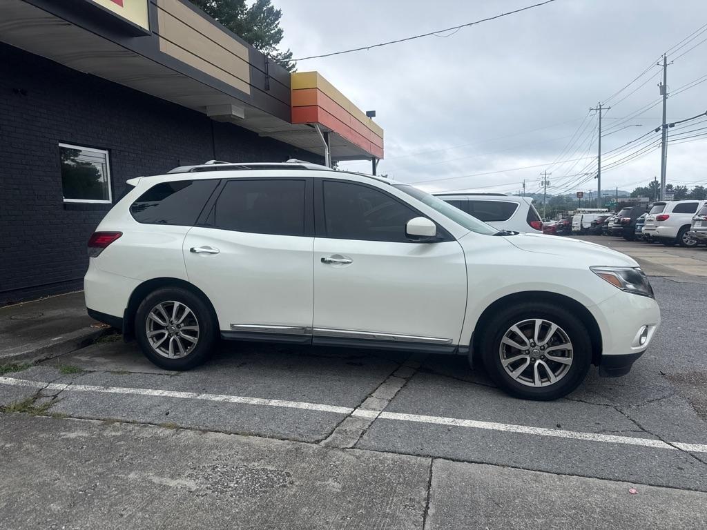 Nissan Pathfinder S 2WD 2015