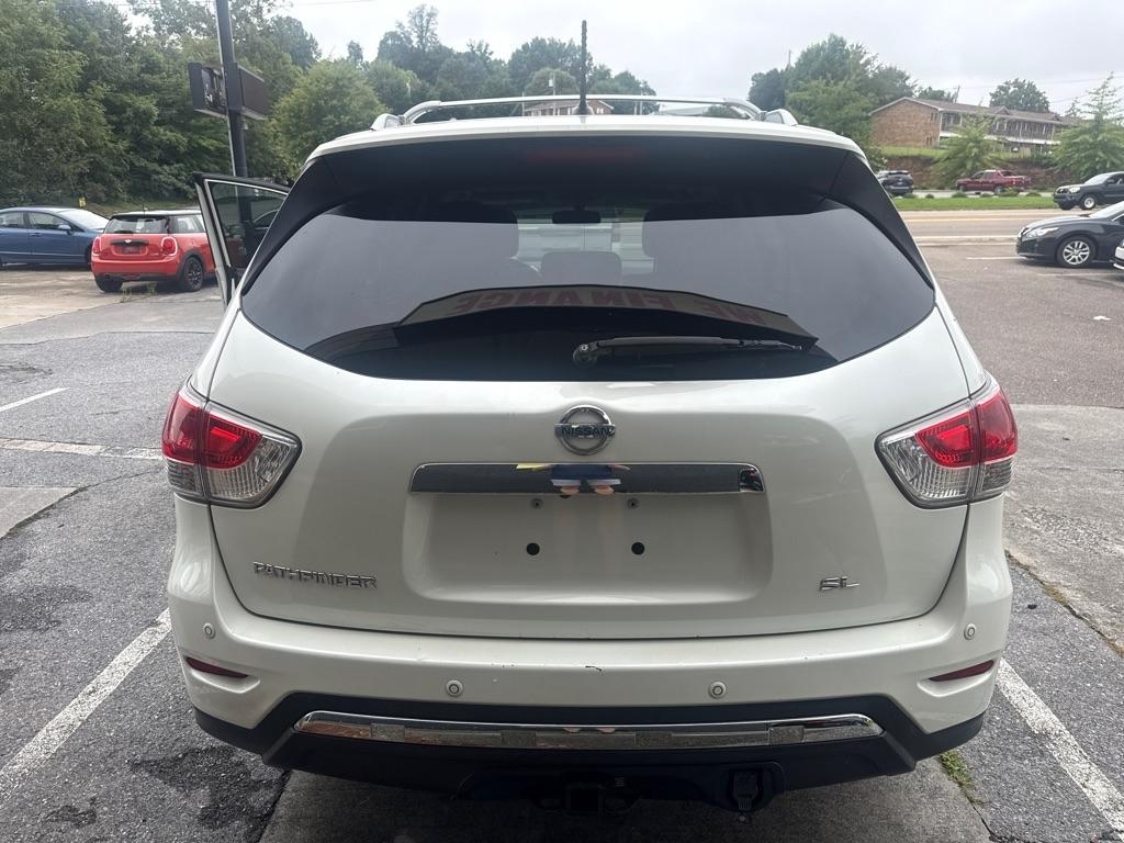 Nissan Pathfinder S 2WD 2015