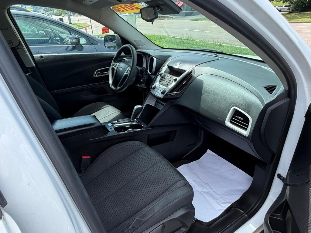 Chevrolet Equinox LS 2WD 2015