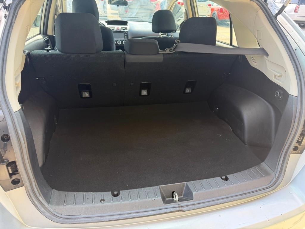 Subaru Impreza 2.0i PZEV CVT 5-Door 2016