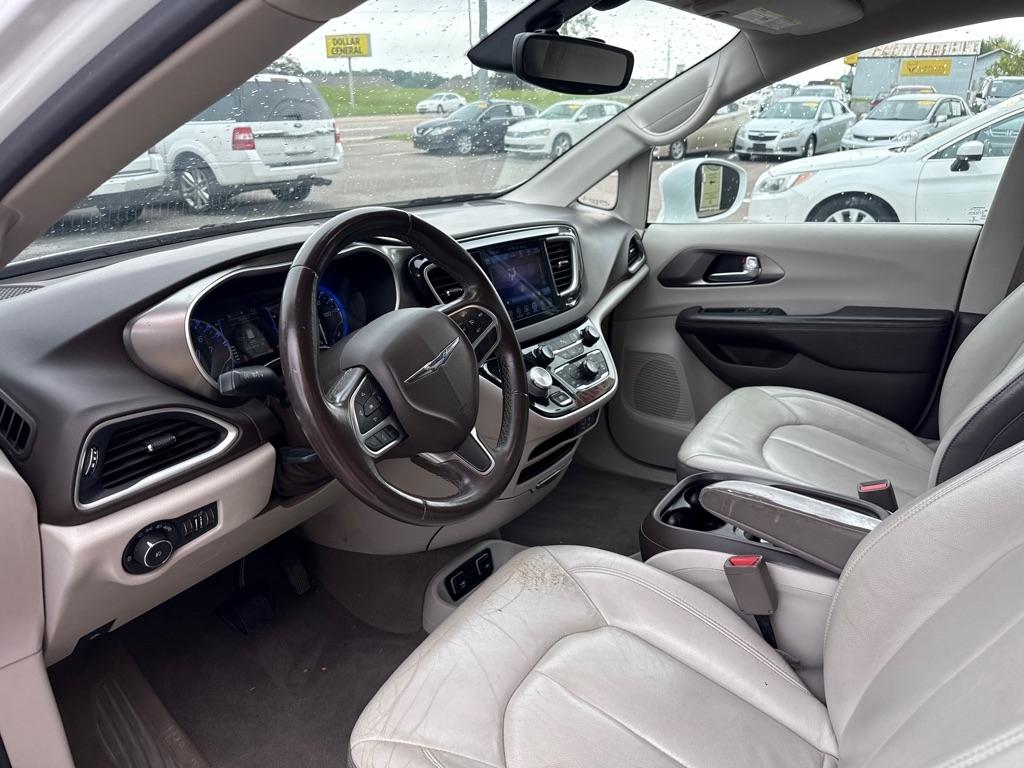 Chrysler Pacifica Touring-L 2017