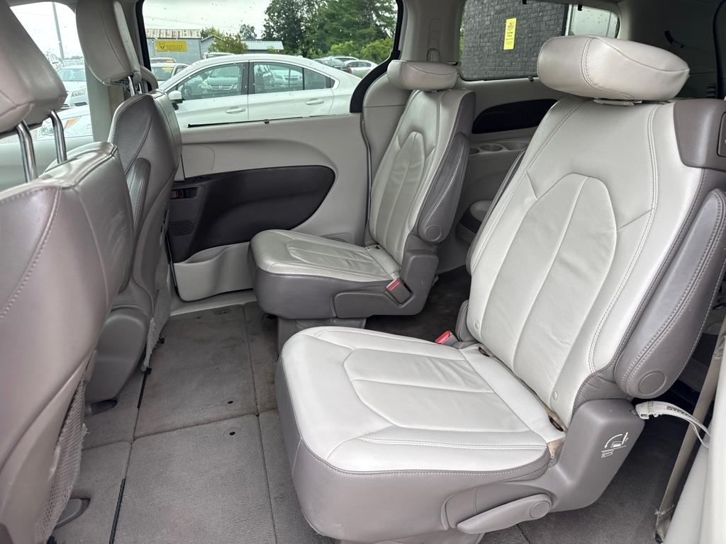 Chrysler Pacifica Touring-L 2017