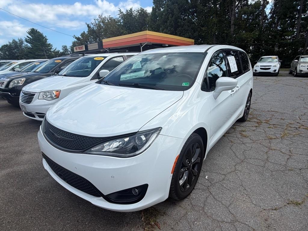 2019 Chrysler Pacifica Touring Plus