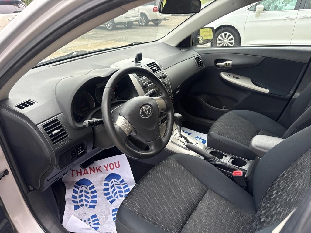 Toyota Corolla S 4-Speed AT 2010