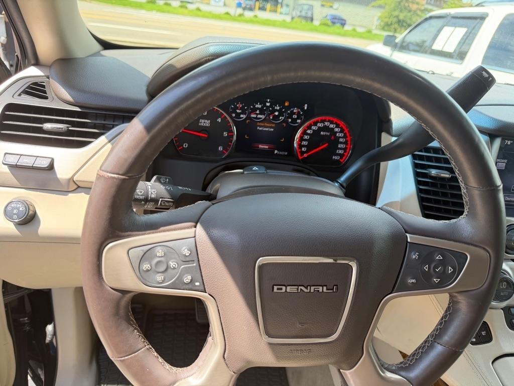 GMC Yukon Denali 2WD 2015