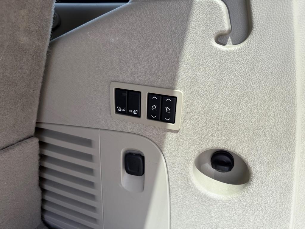 GMC Yukon Denali 2WD 2015