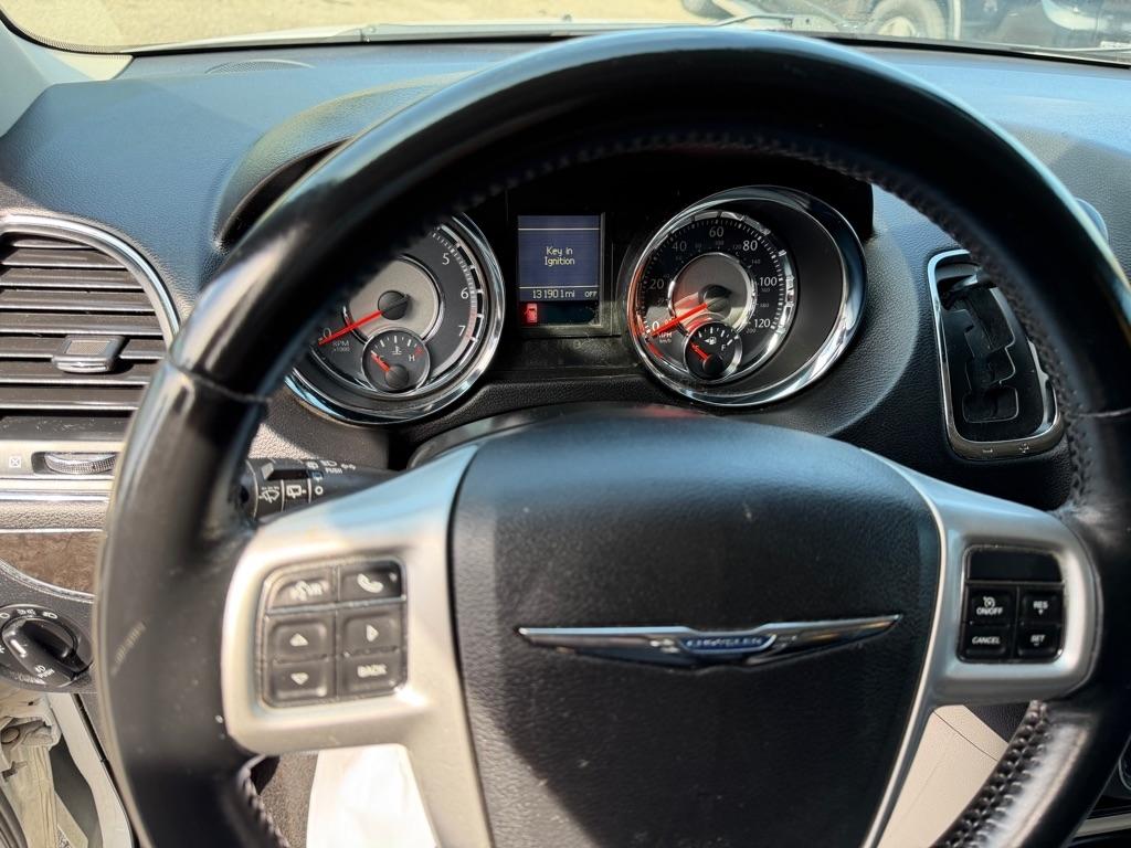 Chrysler Town & Country Touring 2016