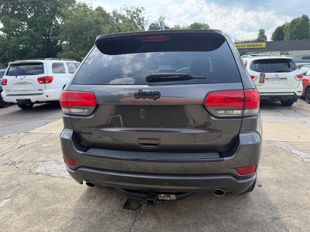 Jeep Grand Cherokee Laredo 4WD 2015