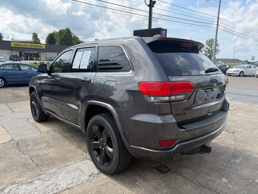 Jeep Grand Cherokee Laredo 4WD 2015