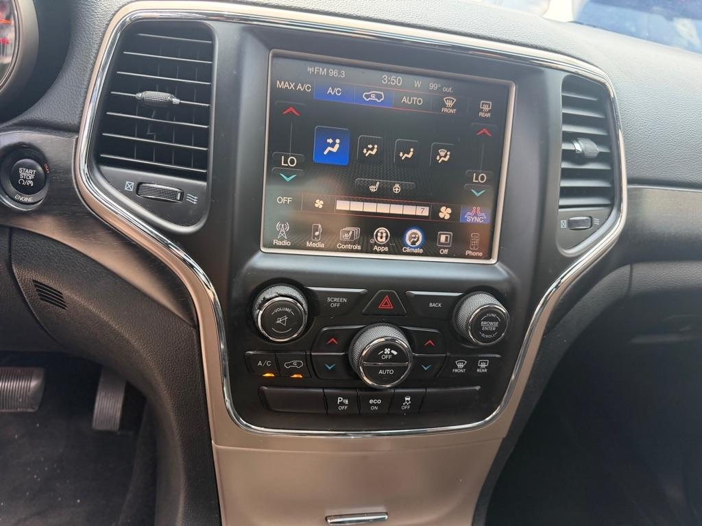 Jeep Grand Cherokee Laredo 4WD 2015