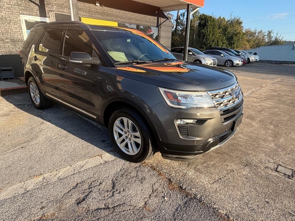Ford Explorer XLT 4WD 2018